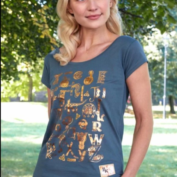 Book of Kells T-Shirt - Picture 2 of 2
